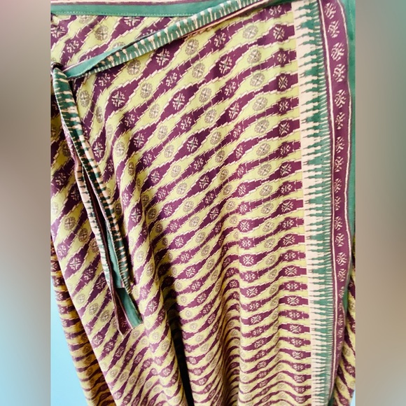 Free People Print MIDI Wrap Skirt - Picture 4 of 13